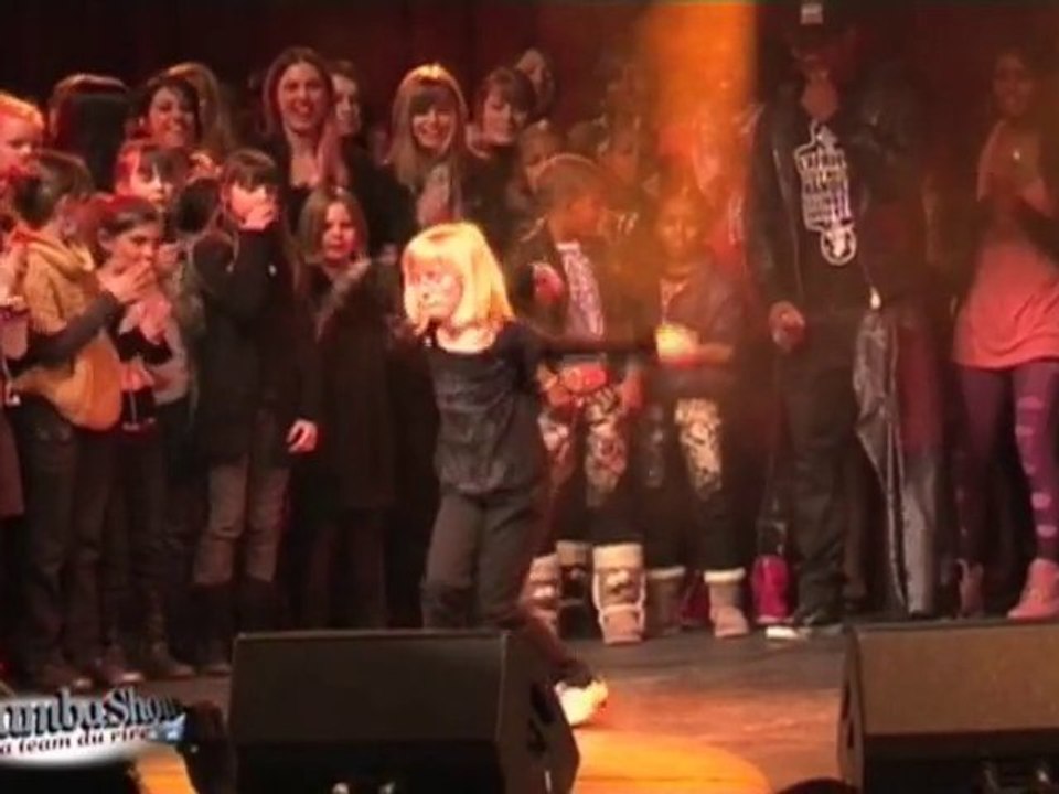 ELVYNA AU TROPHEE MOKOBE DANSE DU SAMBASHOW 3