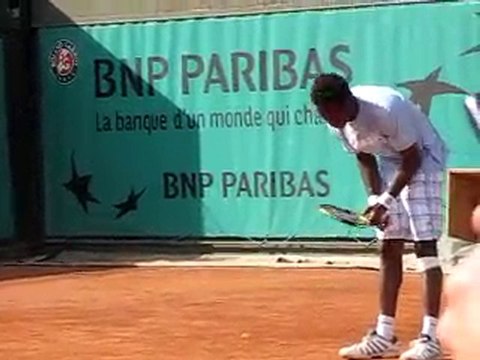 Gael Monfils, entraînement Roland Garros 2010