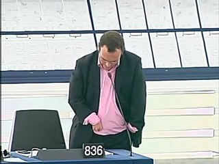 Damien Abad - un volet jeunesse pour la stratégie Europe2020