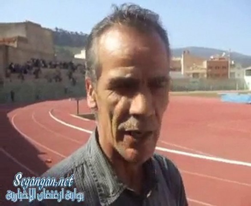 لبيض زكرياء لاعب إيندهوفن الهولندي