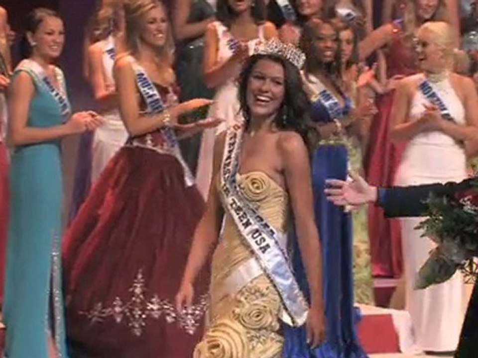 Miss Tennessee Teen USA 2010 shines with beauty from within