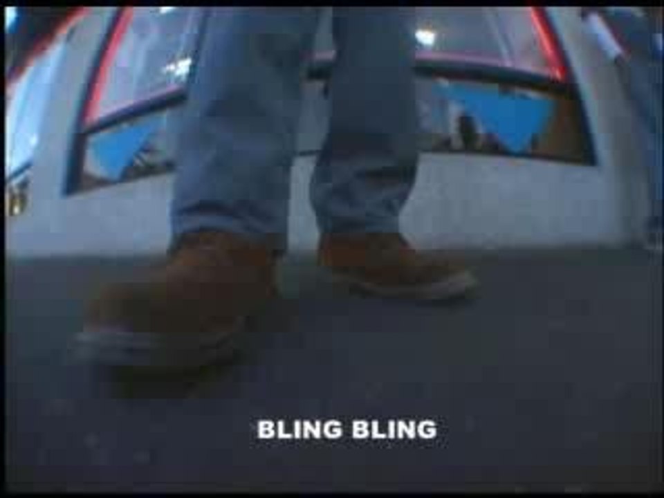 Bum Fights_Bling Bling_The Crack Head