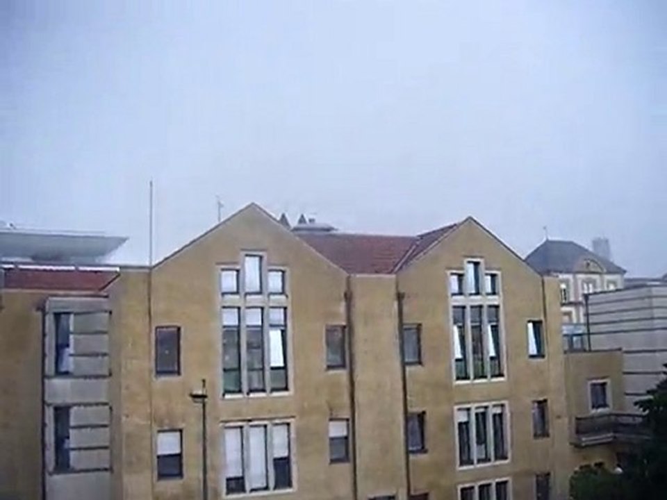 ORAGE VIOLENT A NANCY LE 6/06