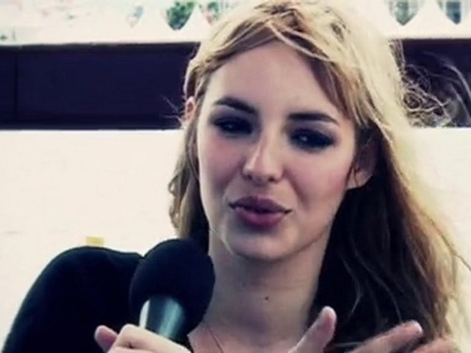 Interview Louise Bourgoin- Festival de Cannes 2010