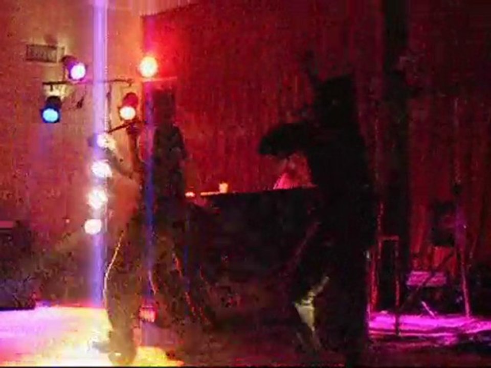 Ragga Ragga - Mc Spiky & Rural Yard- Live Ruraliteuf 2010 !