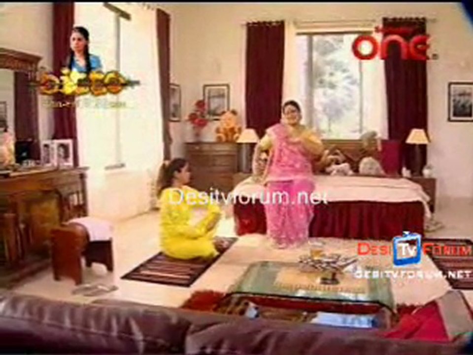 Woh Rehne Wali Mehlon Ki - 24th May 2010 Watch Online pt4