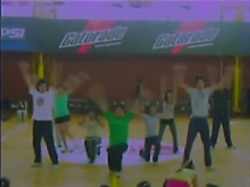 nQv! Juvenil - Ensayo Gym On Stage