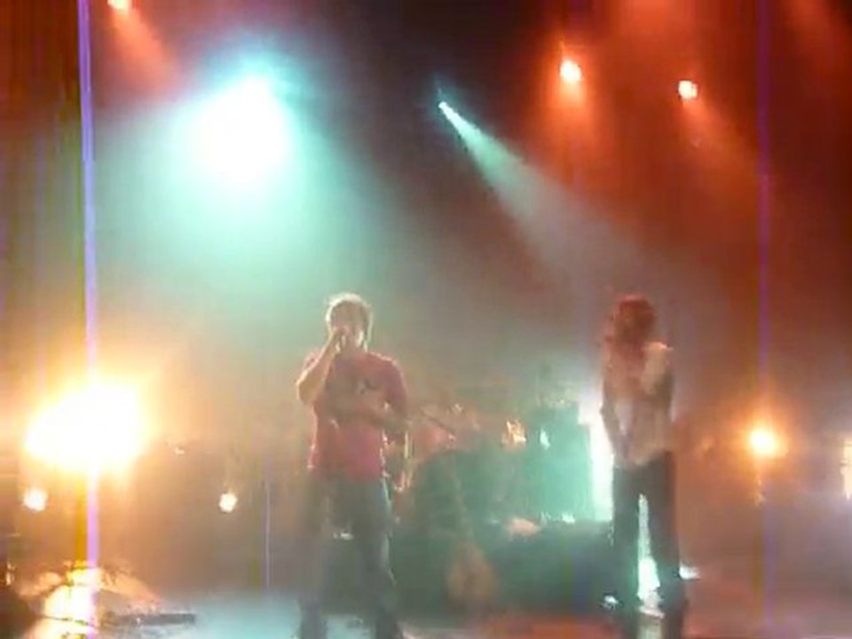 "Je suis pas vraiment jaloux" par Tom Frager et Ben Mazué