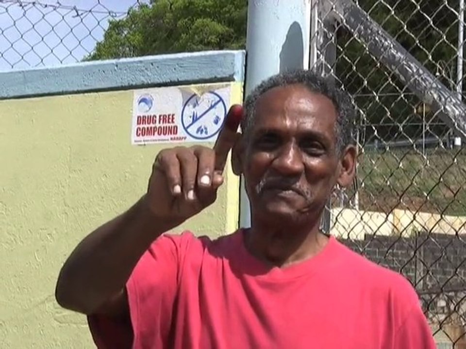 Battle at polls in Trinidad and Tobago snap vote