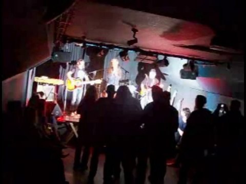 the Flying Pigs - So you think ... 05.11.09 (acoustipigs)