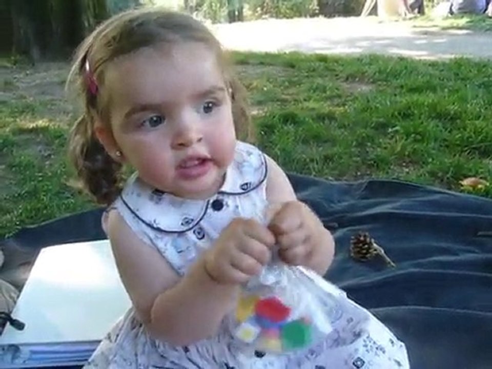 Ah elle a eu un bon exemple cette enfant....