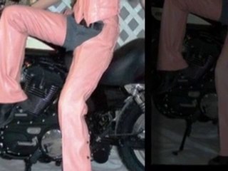 Ladies Pink Plain Hip Hugger Chaps