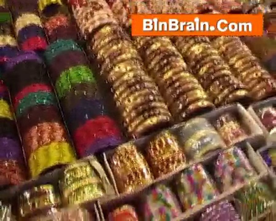 Bangles in fastwell at Alapuzha