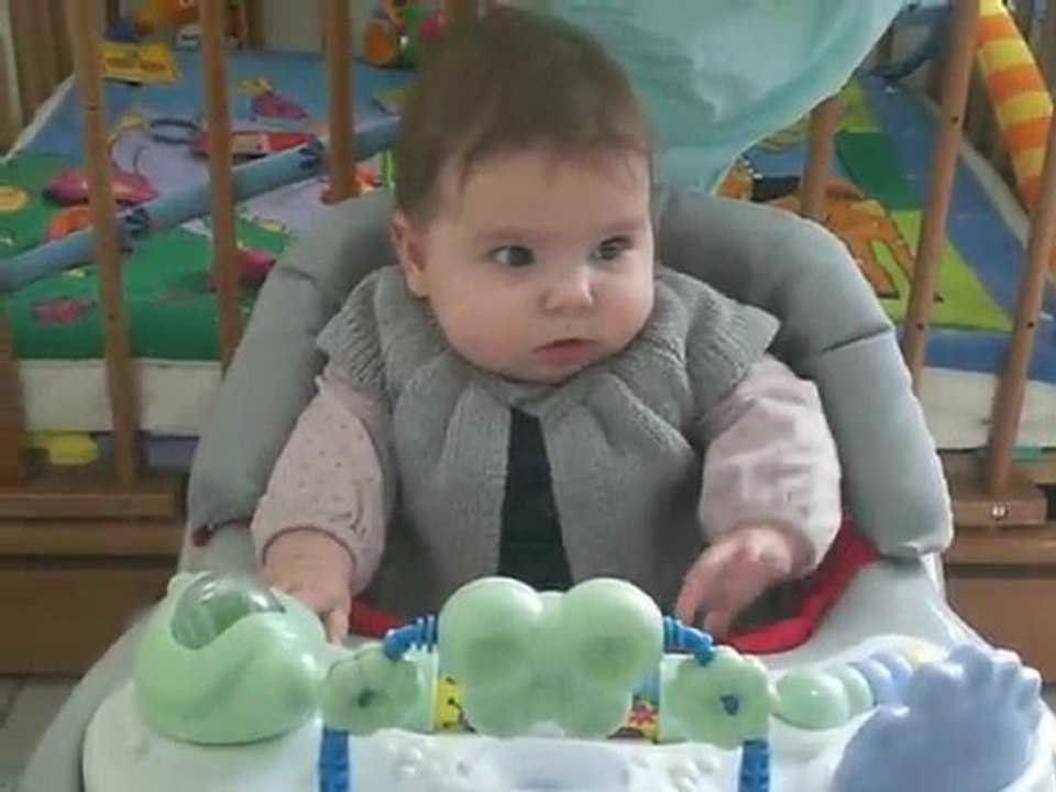 Premiere fois dans le trotteur