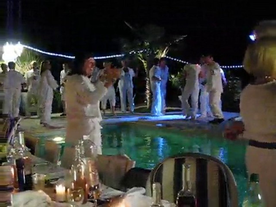 MVI_2120 Soirée Blanche chez JP et Mireille 22 mai 2010