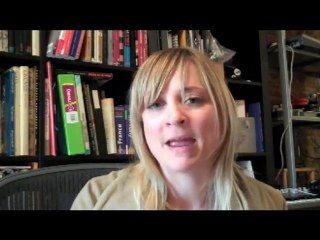 Intellectual vs. Physical Distribution: Key Differences Explained 📦