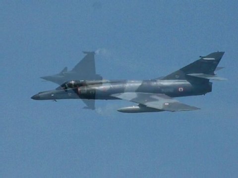 rafales et super étendarts au meeting de La ferté Alais 2010