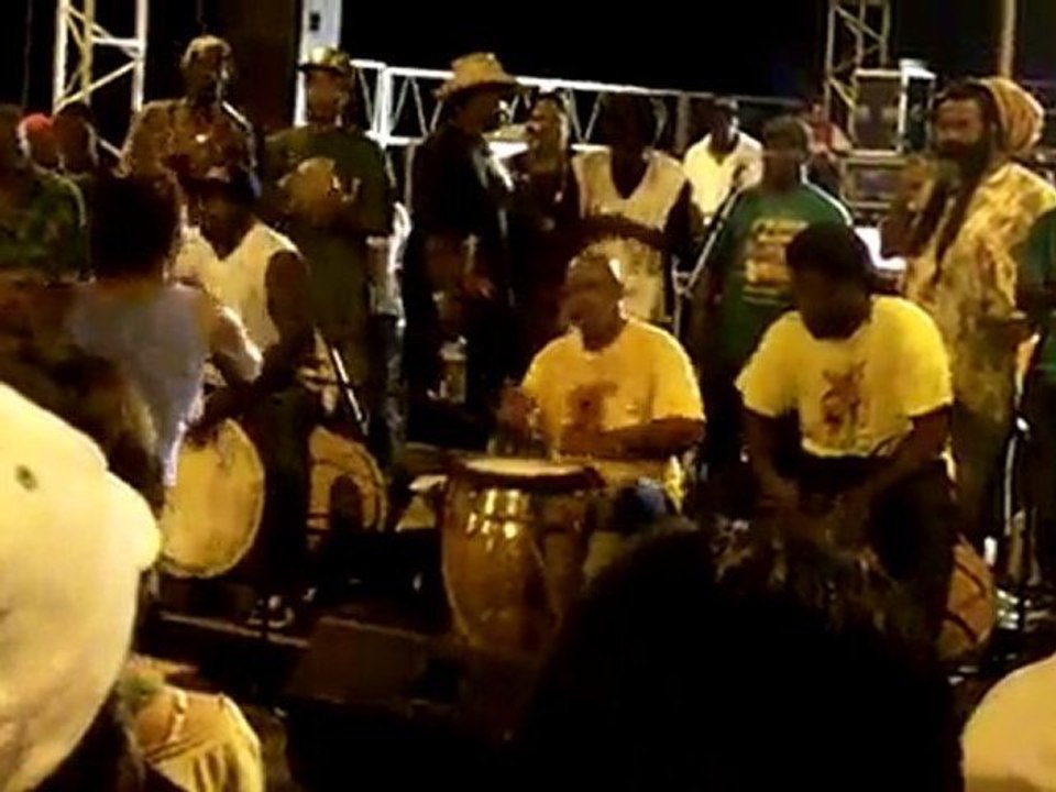 Terre de Blues 2010.Léwòz AkiyoKa-Rèspèkté yo,yo pa chyen