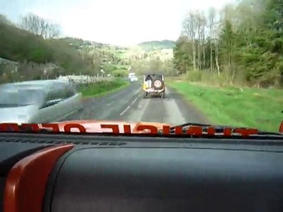 Chambon sur Jeep 2010. Le chant du SRT8