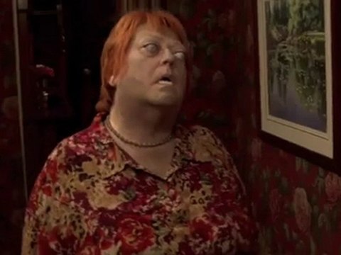 Zombies of Mass Destruction Fragman Cine-izle.net