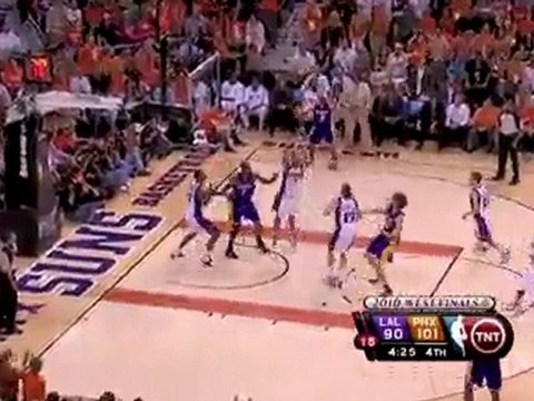 Louis Amundson Super Block to Pau Gasol