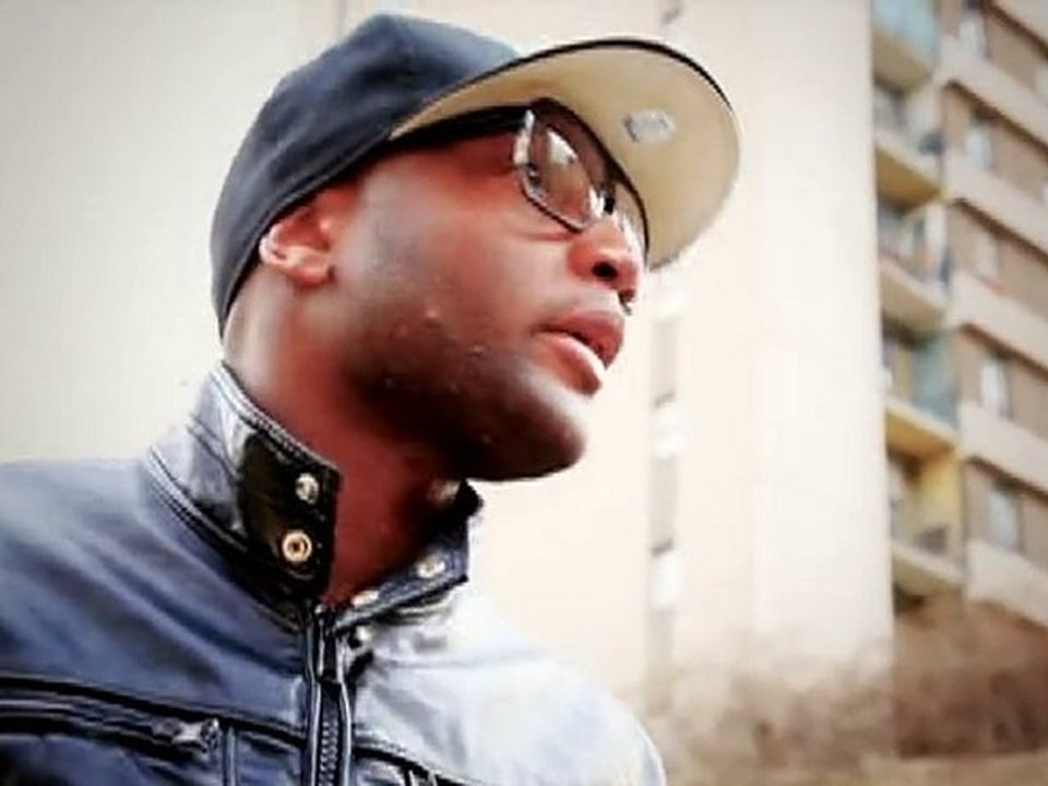 FUTUR PROCHE  - Du Plomb dans les Ailes