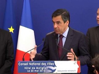 Fillon installe un conseil des villes