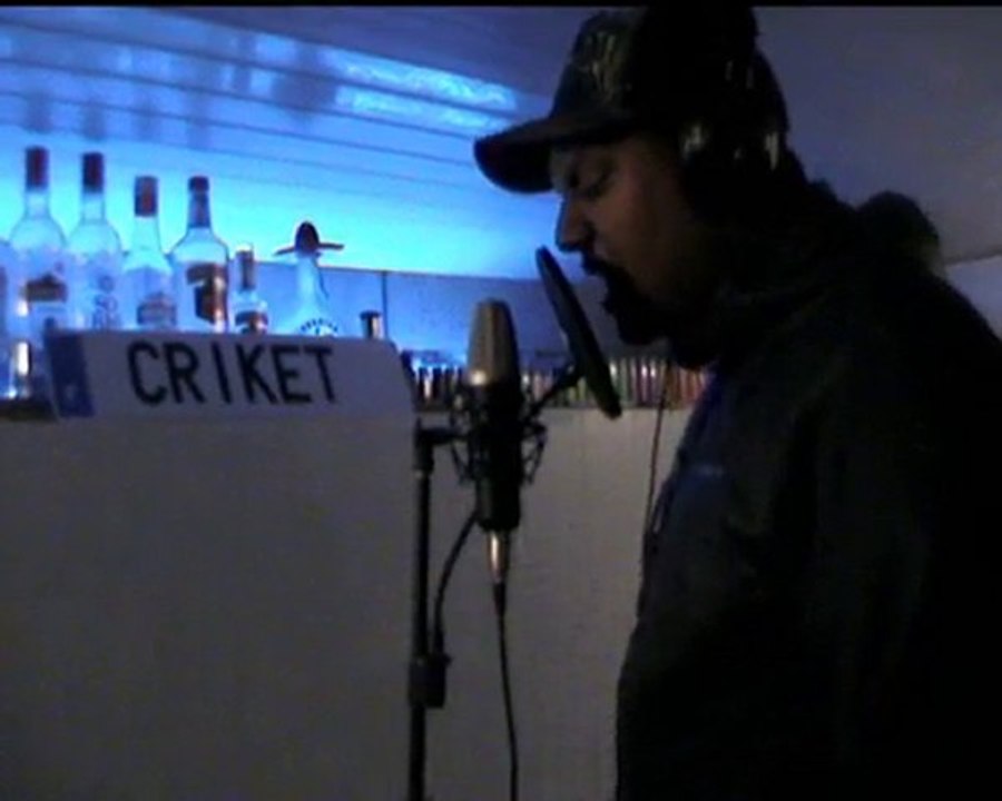 mams-encore un son violent