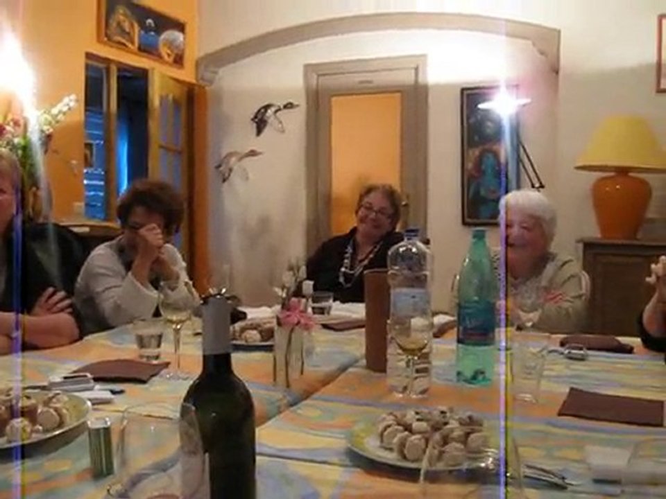 RIRES A LA SOURCE FLEURIE