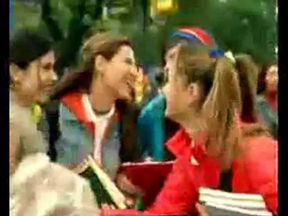 Tuba Büyüküstün Hulya Avşar reklam