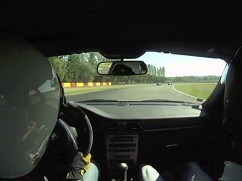 Test GoPro en 997 GT3 à Nogaro