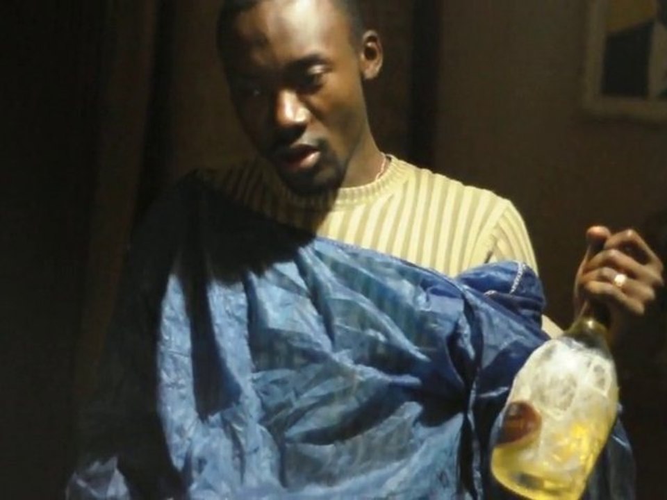 Davy Etoudi expose à la Librairie des Mémoires 4