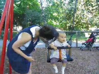 balancoire avec mummy