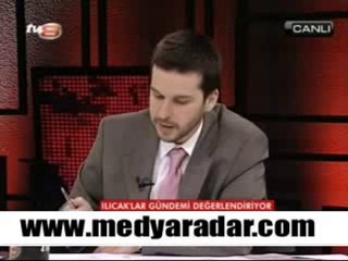 Nazlı Ilıcak'ı canlı yayında ağlattılar