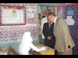 صور زيارة معالي وزير التربية والتعليم لمدرسة نجيب محفوظ