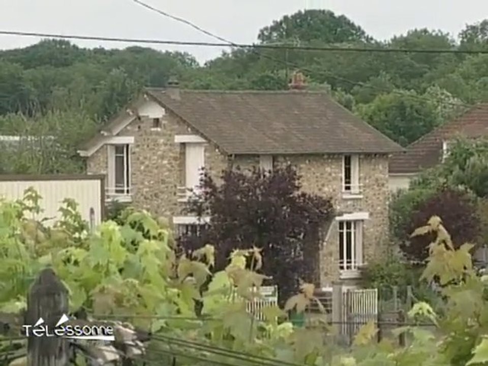 Une antenne-relais incendiée (Draveil - Essonne)