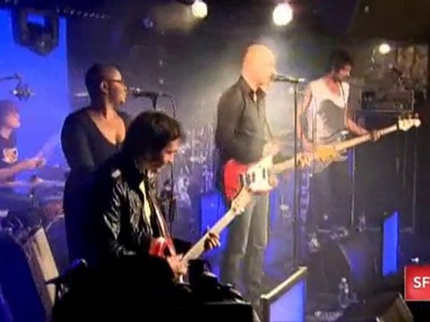 Michael Jackson : controverses autour de sa tombe (JT SFR Mu