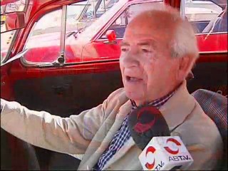 Concentración de coches clásicos y minis