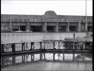 2001 Base de Sous-Marins de St Nazaire * Trigone Production