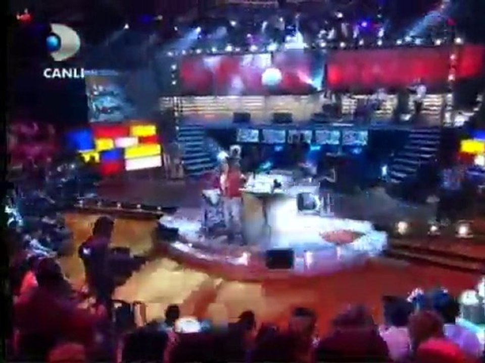 emre altuğ - sev diyemem