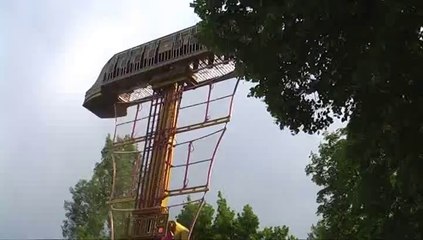 Яркий Парад Аттракционов: Незабываемое Веселье для Всей Семьи 🎡
