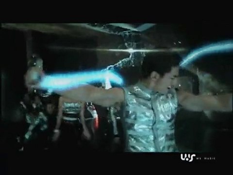 Baek Ji Young Feat. Taec Yeon (2PM)- My Ear's Candy MV