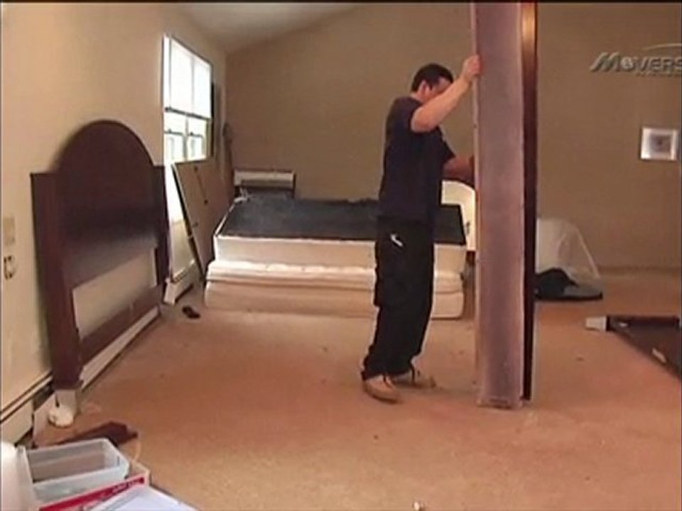 How to Pack Mattresses & Bed Frames