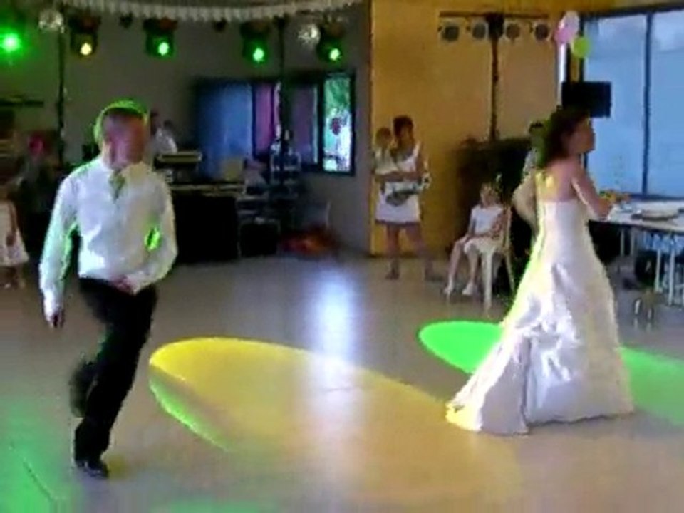 ouverture de bal originale mariage Katia Josselin 22mai2010