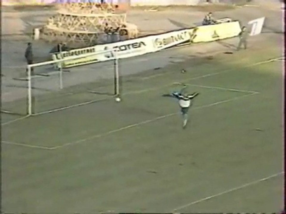 27 тур  14 октября Факел-Чер-рец 2-2