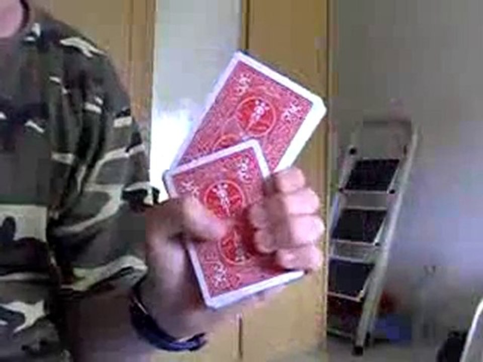 Le pistolet de James Bond (explication) Magie