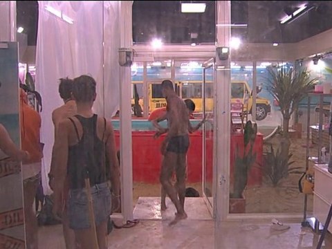 Raphaël pète les plombs !