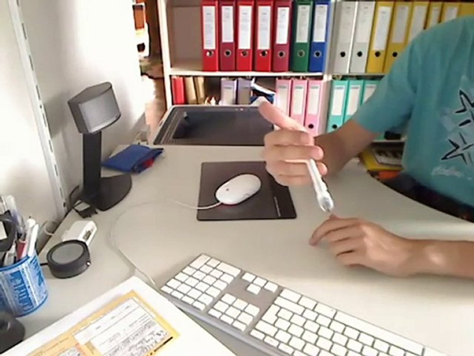 tutoriel de penspinning du fush sonic