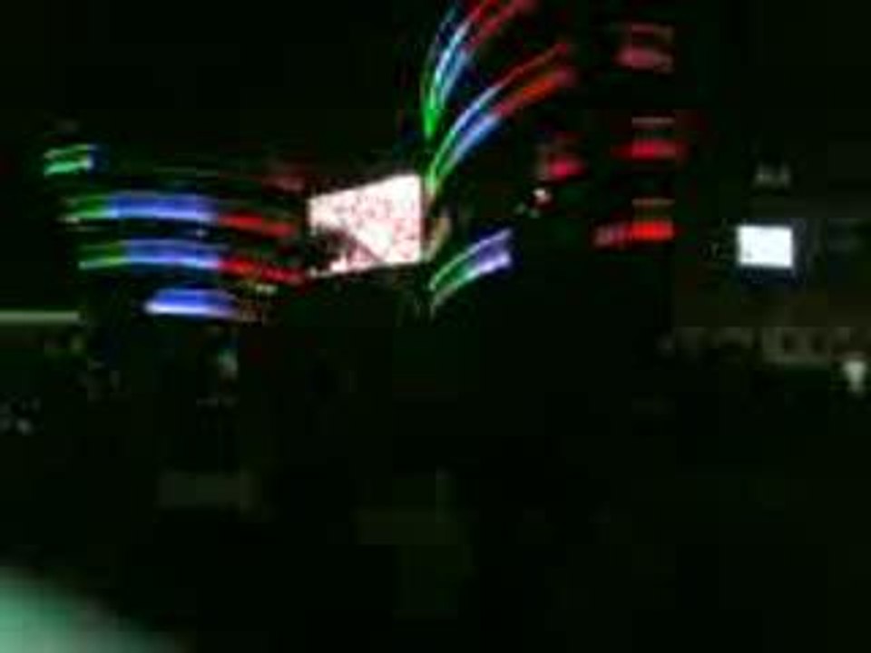 "Seven Nation Army" (White Stripes)