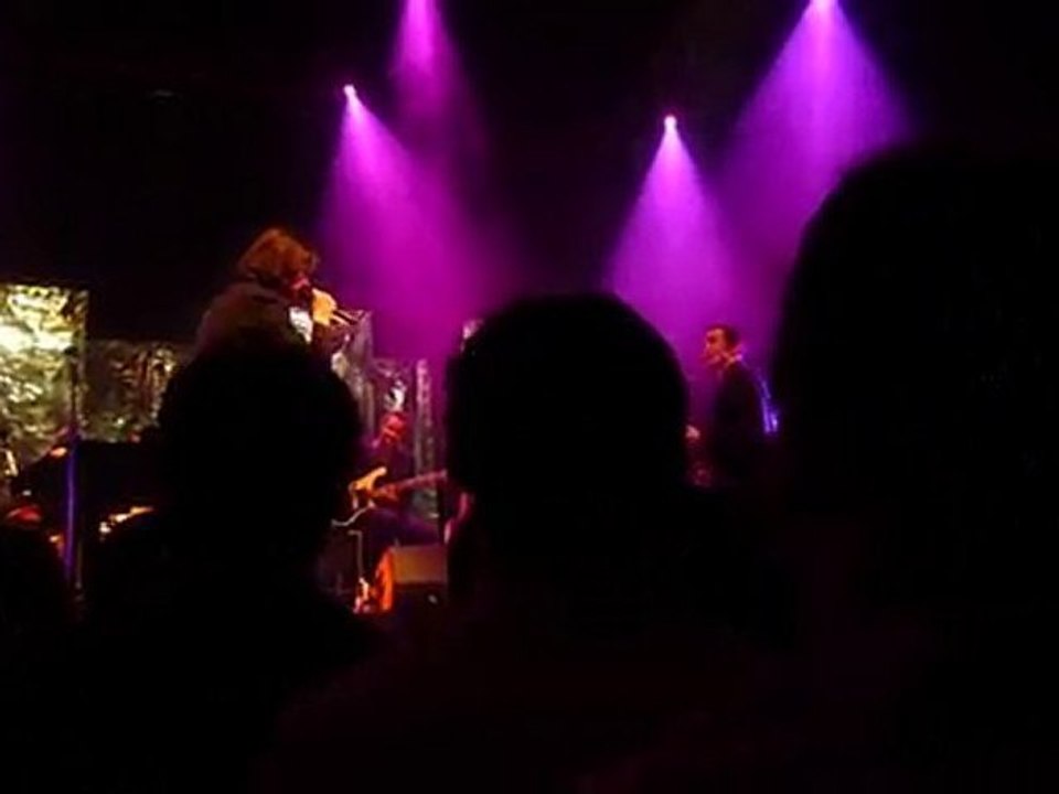 Benjamin Biolay - Dans la Merci Benz (live @ Le Bikini)